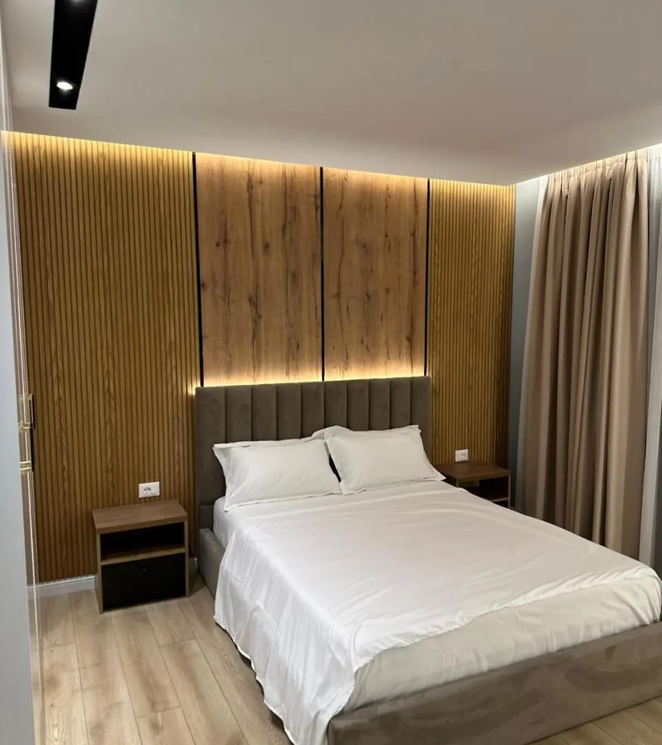 Apartament Romeo Korce Apartamento