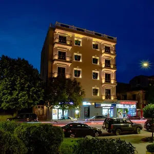 Christi's Borova Κορυτσά